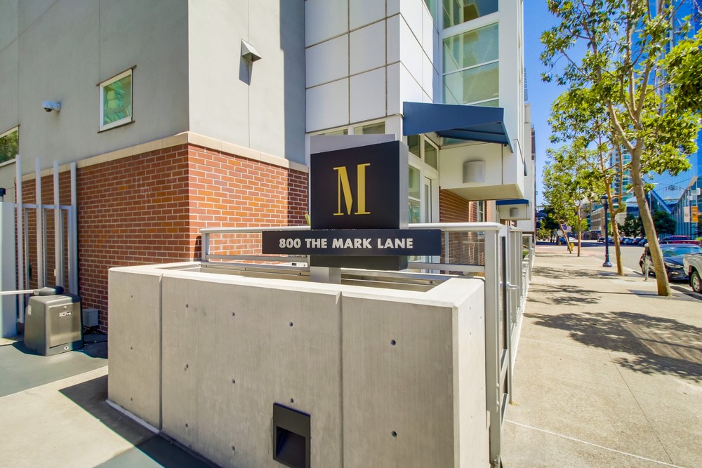 Virtual tour photo 46 of 45 for 800 The Mark Ln #805