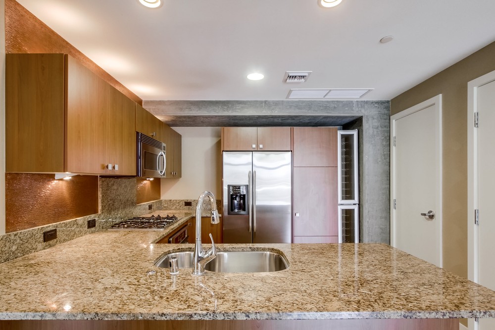 Virtual tour photo 17 of 53 for 800 The Mark Ln UNIT 607