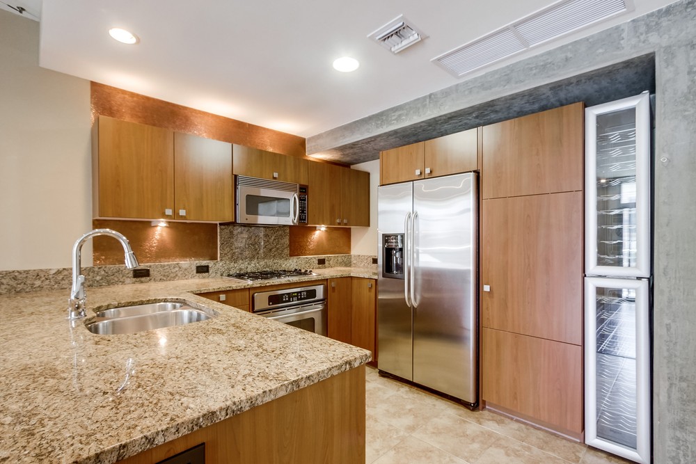 Virtual tour photo 20 of 53 for 800 The Mark Ln UNIT 607