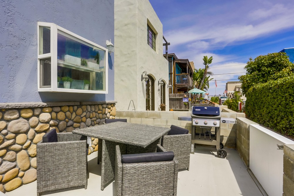 Virtual tour photo 6 of 62 for 800 Venice Ct