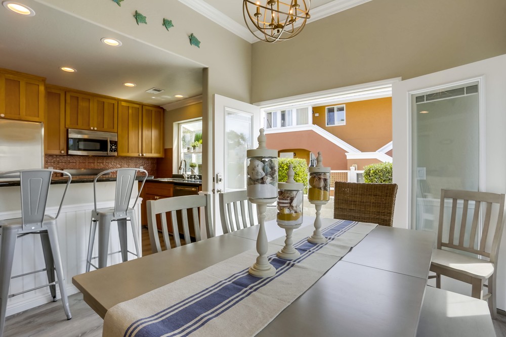 Virtual tour photo 13 of 62 for 800 Venice Ct