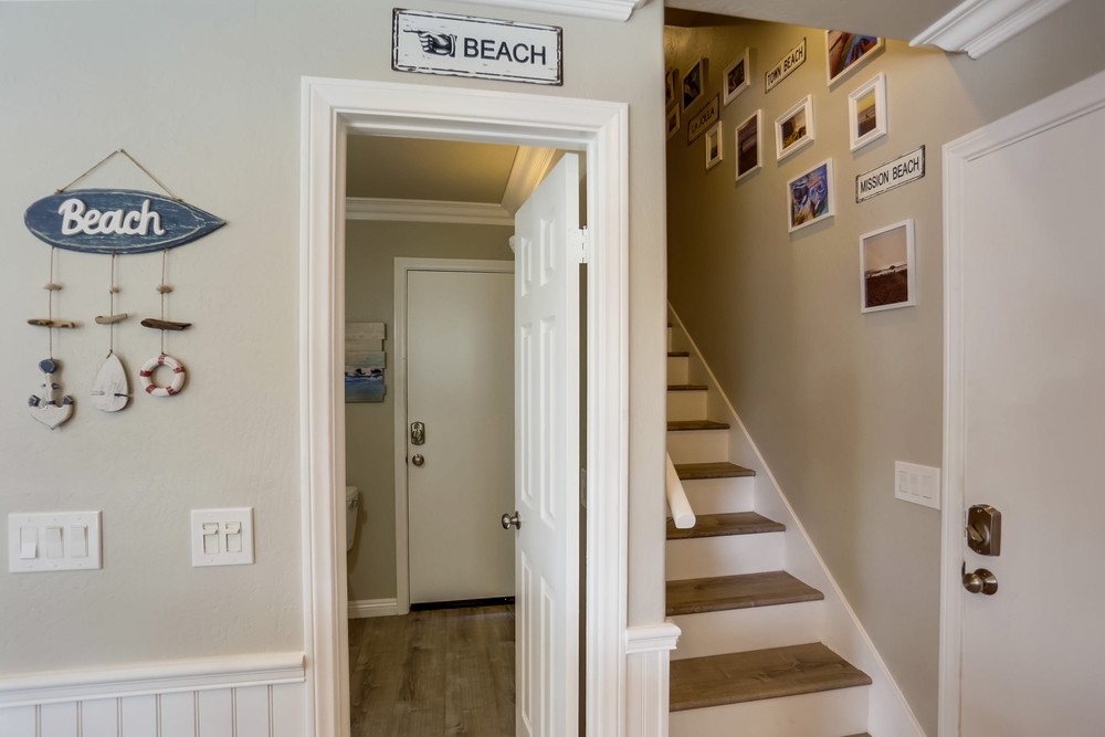 Virtual tour photo 23 of 62 for 800 Venice Ct