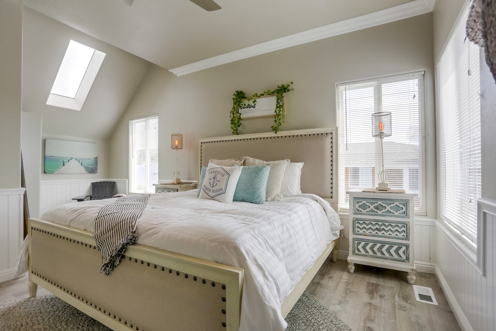 Virtual tour photo 27 of 62 for 800 Venice Ct