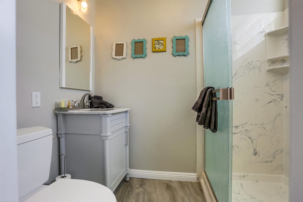 Virtual tour photo 34 of 62 for 800 Venice Ct