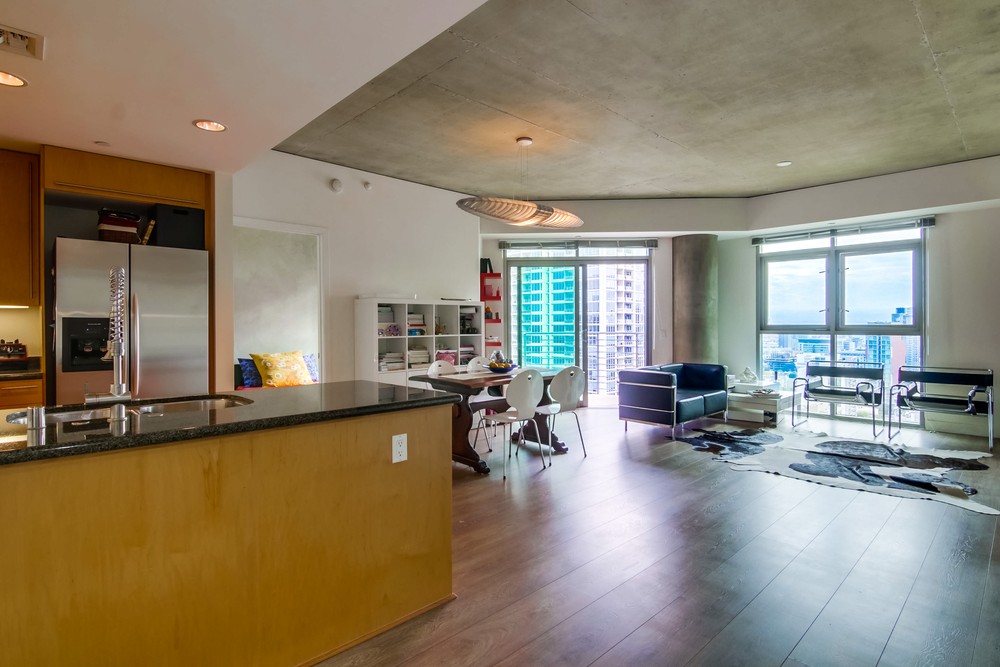 Virtual tour photo 7 of 33 for 801 Ash St UNIT 1403