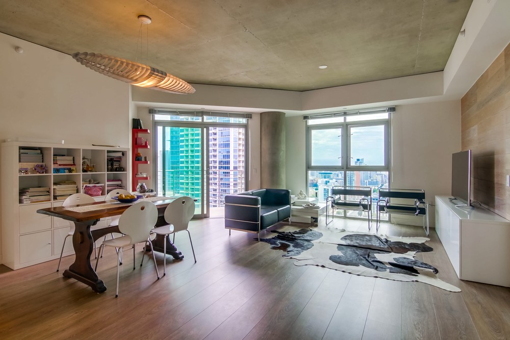 Virtual tour photo 8 of 33 for 801 Ash St UNIT 1403