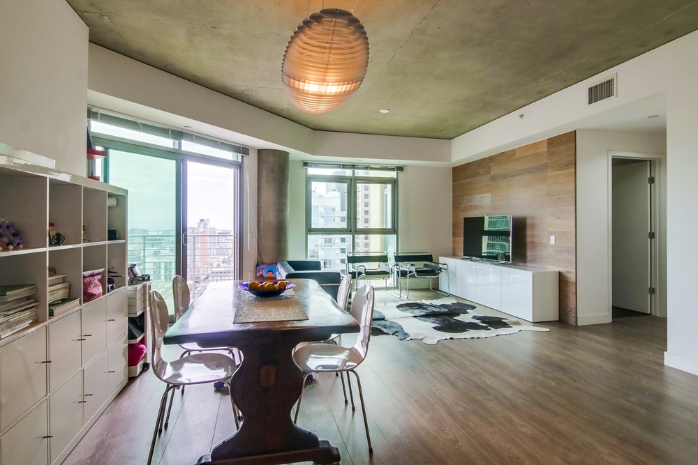Virtual tour photo 10 of 33 for 801 Ash St UNIT 1403
