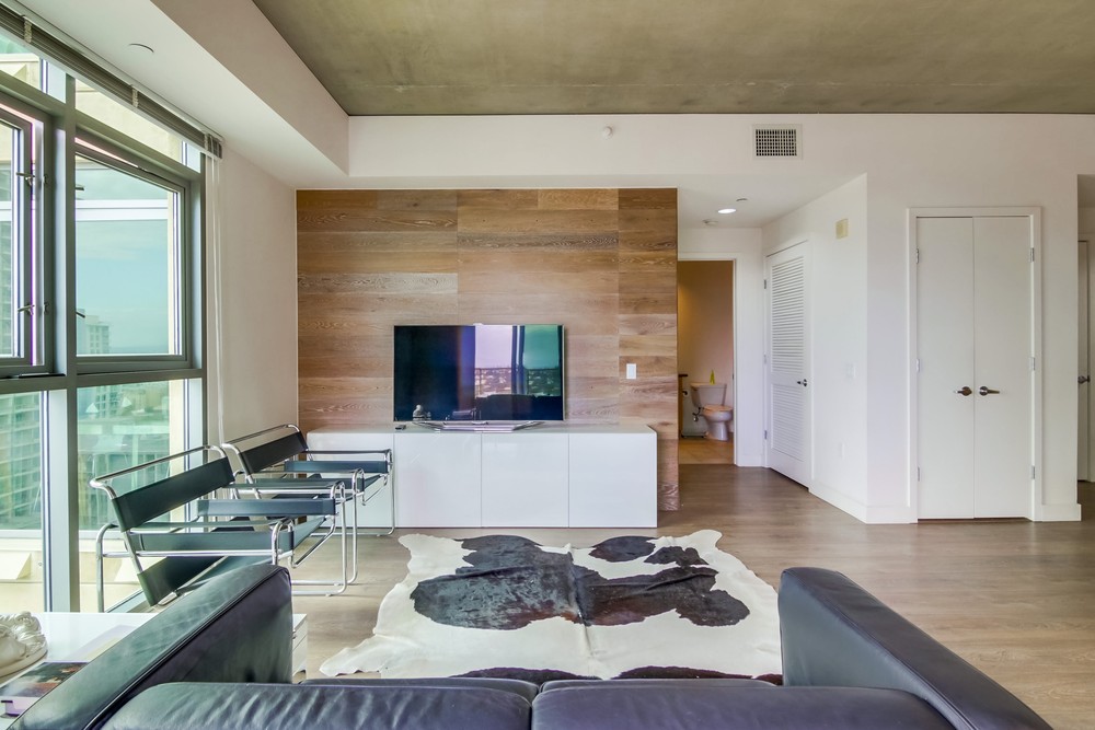 Virtual tour photo 14 of 33 for 801 Ash St UNIT 1403