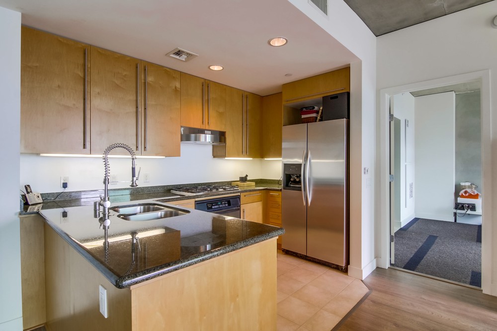 Virtual tour photo 22 of 33 for 801 Ash St UNIT 1403
