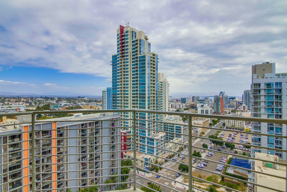 Virtual tour photo 31 of 33 for 801 Ash St UNIT 1403