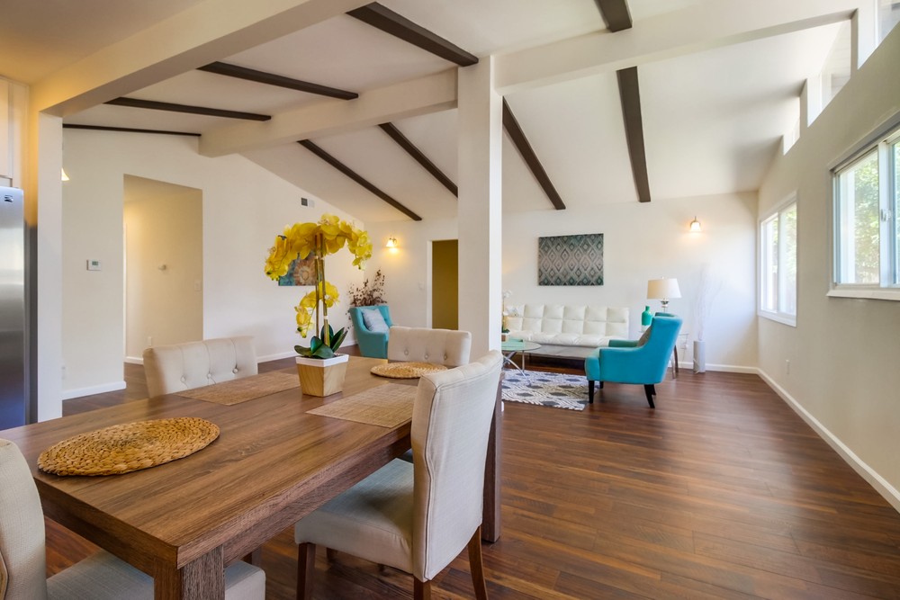 Virtual tour photo 15 of 45 for 801 Kelton Rd
