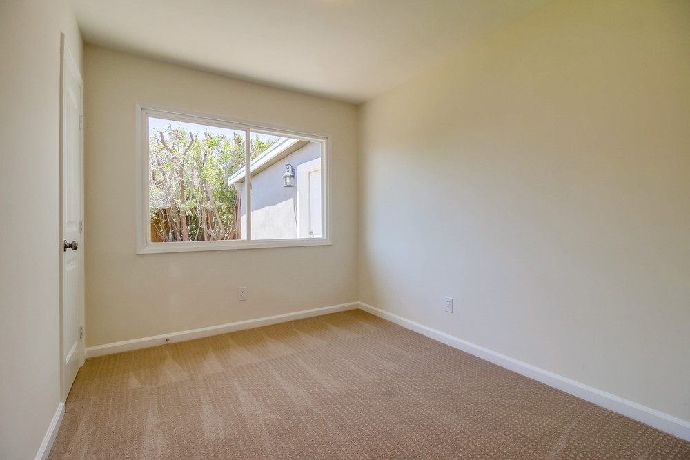 Virtual tour photo 30 of 45 for 801 Kelton Rd