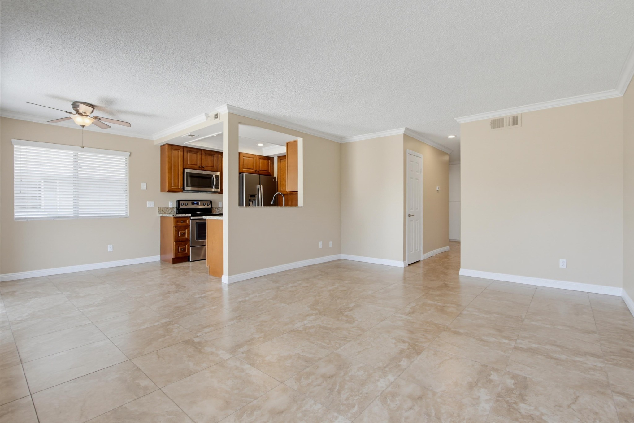 Virtual tour photo 10 of 46 for 801 Pillar Point Way