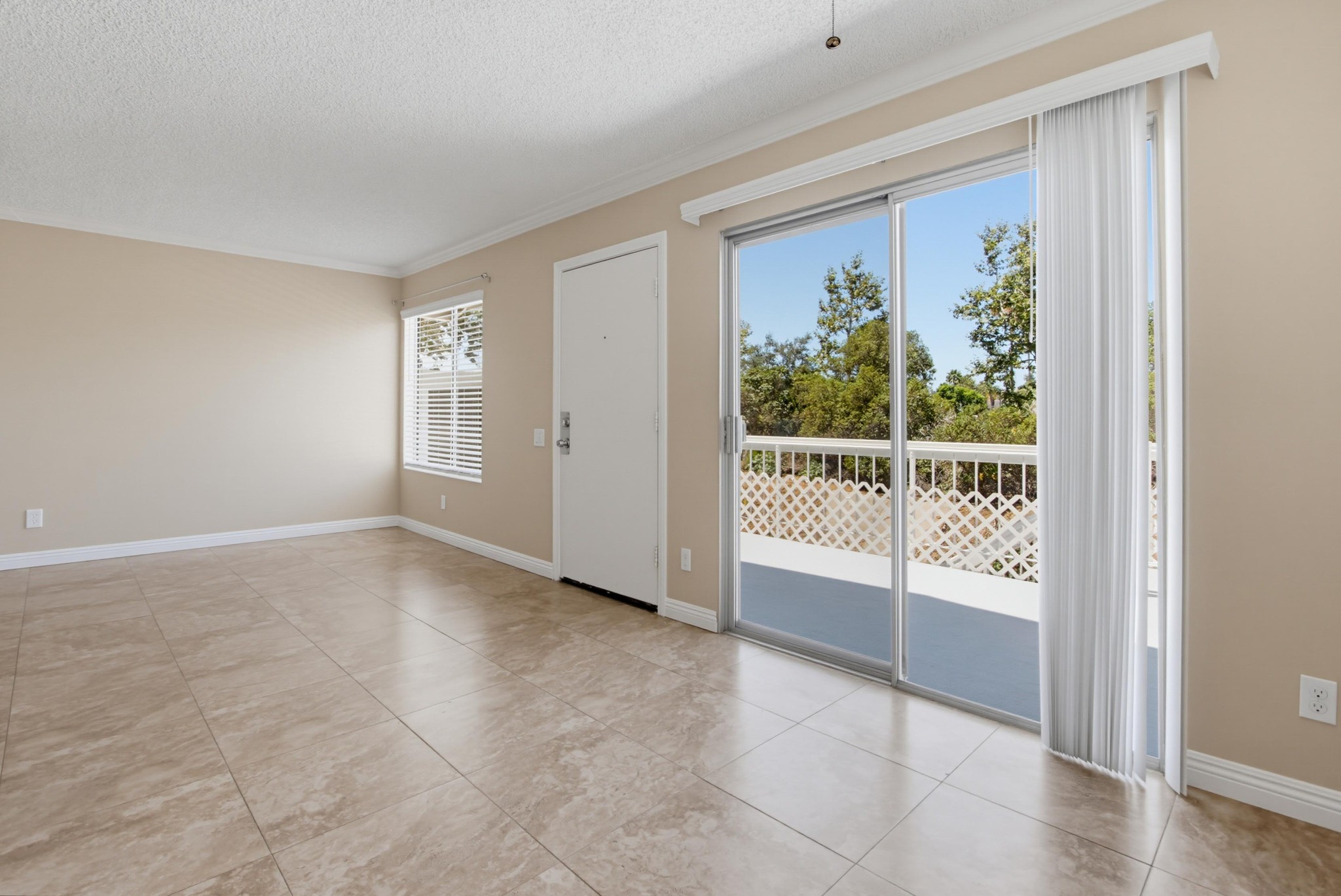 Virtual tour photo 15 of 46 for 801 Pillar Point Way