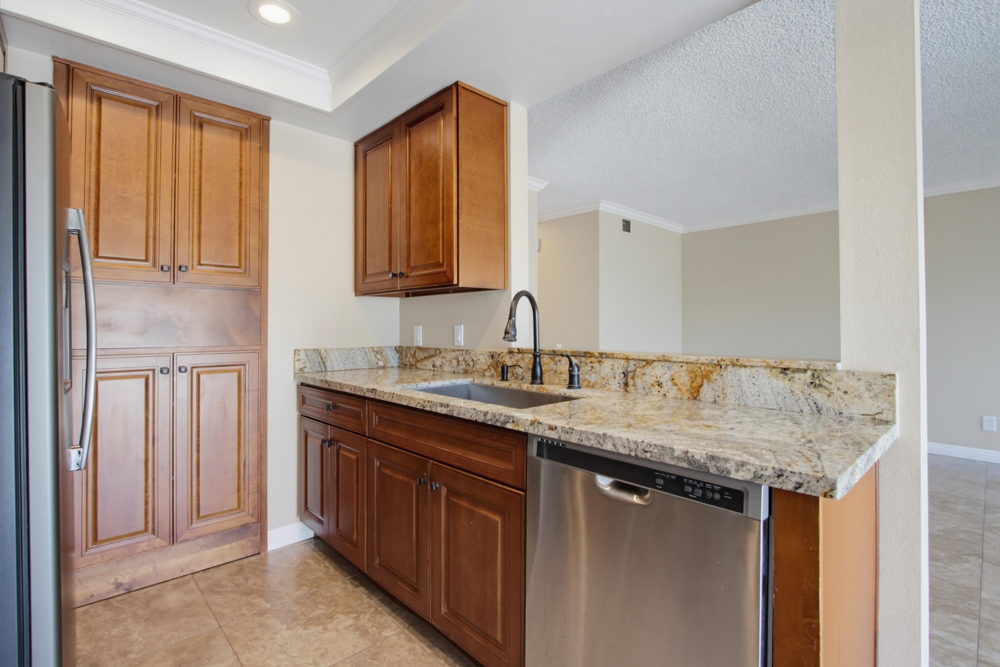 Virtual tour photo 19 of 46 for 801 Pillar Point Way