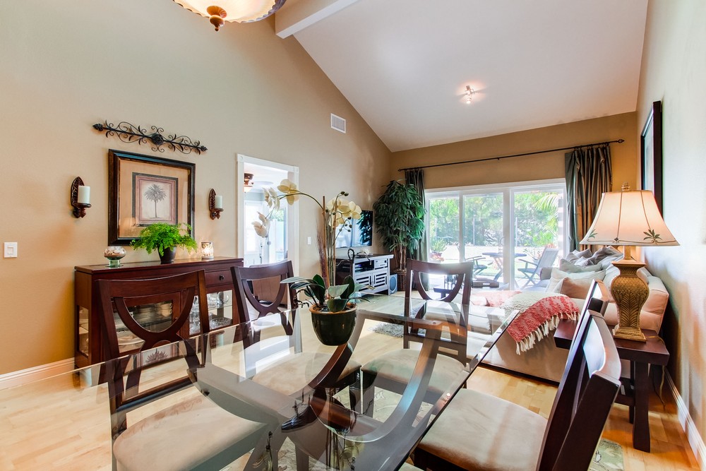Virtual tour photo 7 of 44 for 8016 Mission Vista Dr