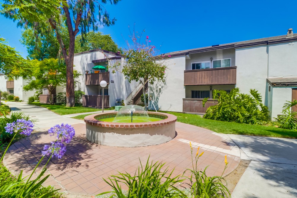 Virtual tour photo 3 of 29 for 8023 Caminito De Pizza Unit B