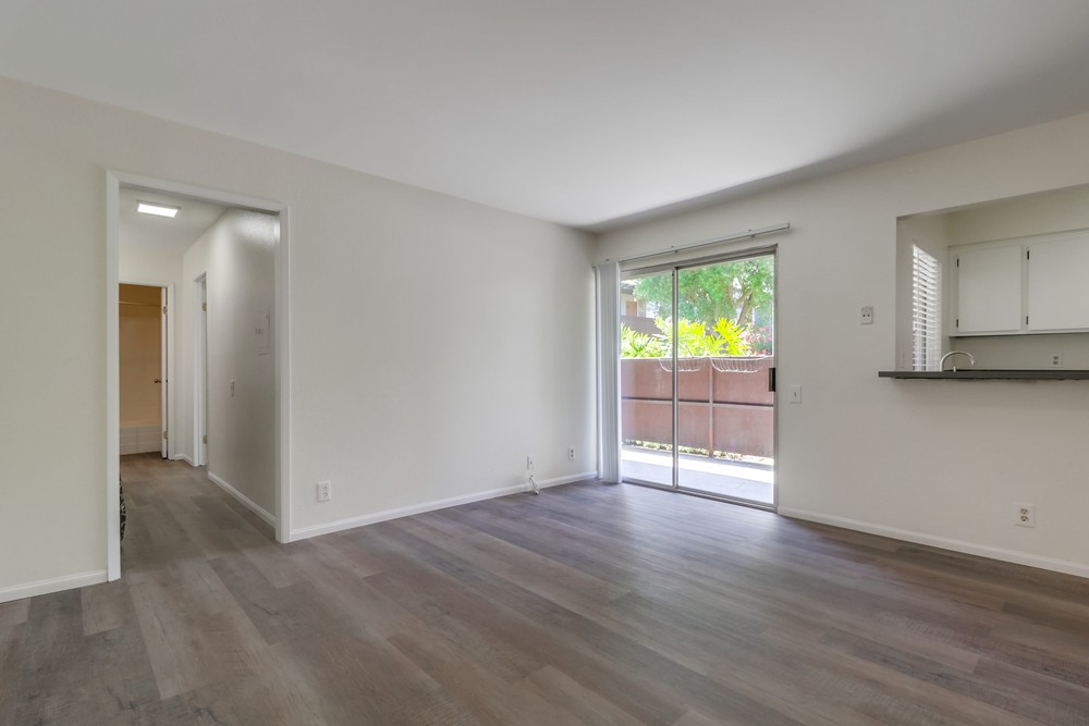 Virtual tour photo 6 of 29 for 8023 Caminito De Pizza Unit B