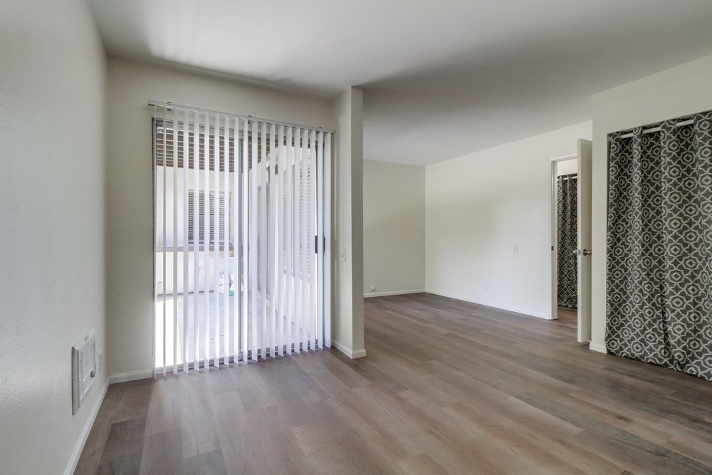 Virtual tour photo 19 of 29 for 8023 Caminito De Pizza Unit B