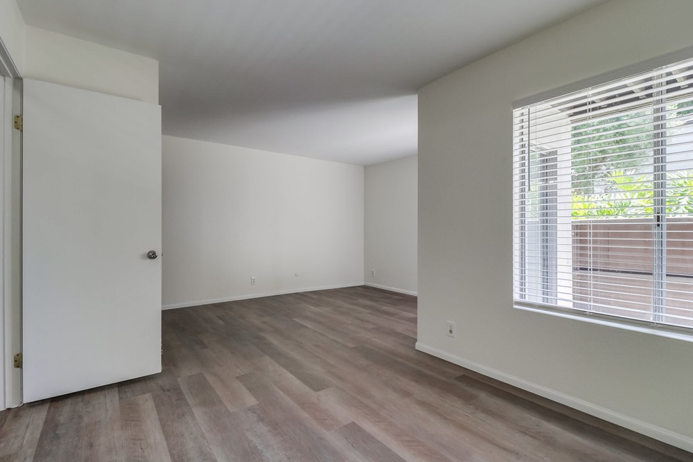 Virtual tour photo 20 of 29 for 8023 Caminito De Pizza Unit B
