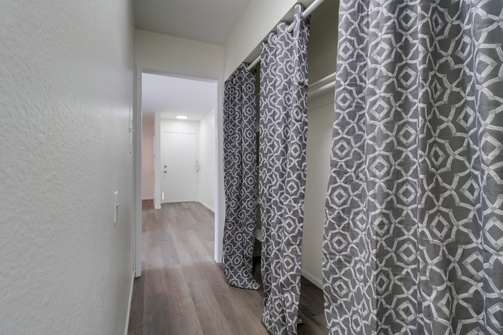 Virtual tour photo 22 of 29 for 8023 Caminito De Pizza Unit B