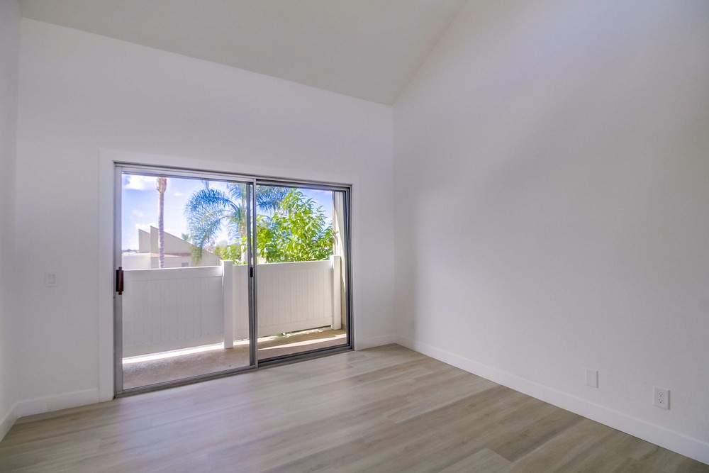 Virtual tour photo 8 of 36 for 8024 Linda Vista Rd #2a