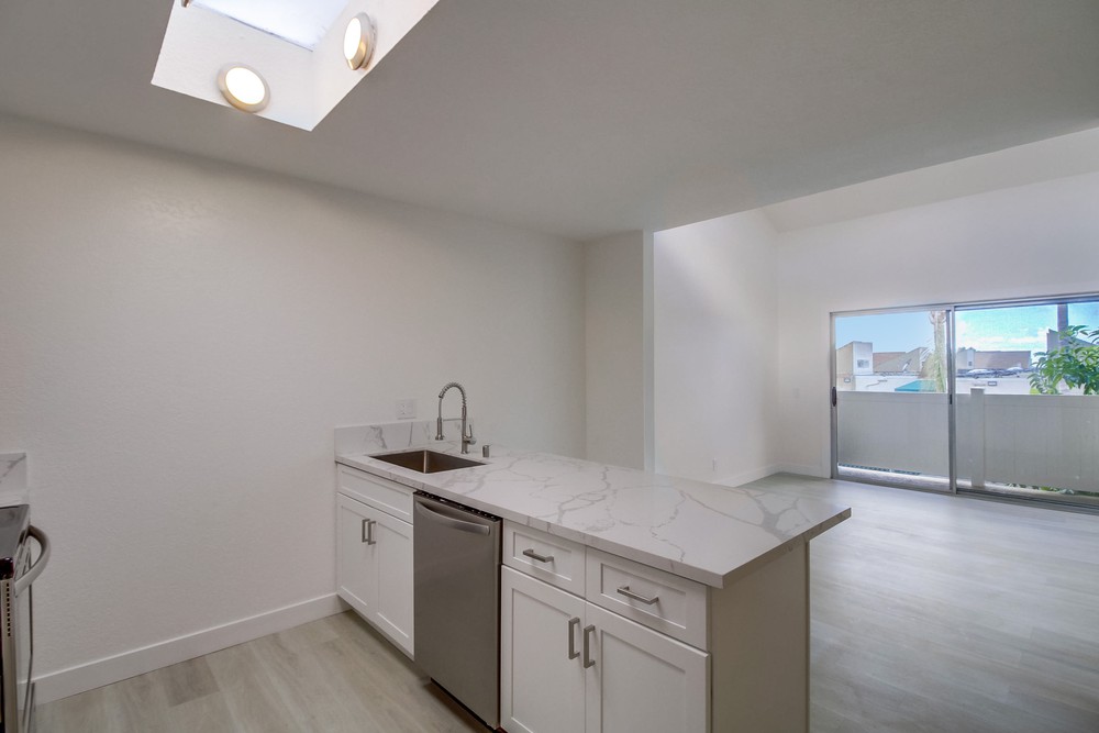 Virtual tour photo 20 of 36 for 8024 Linda Vista Rd #2a