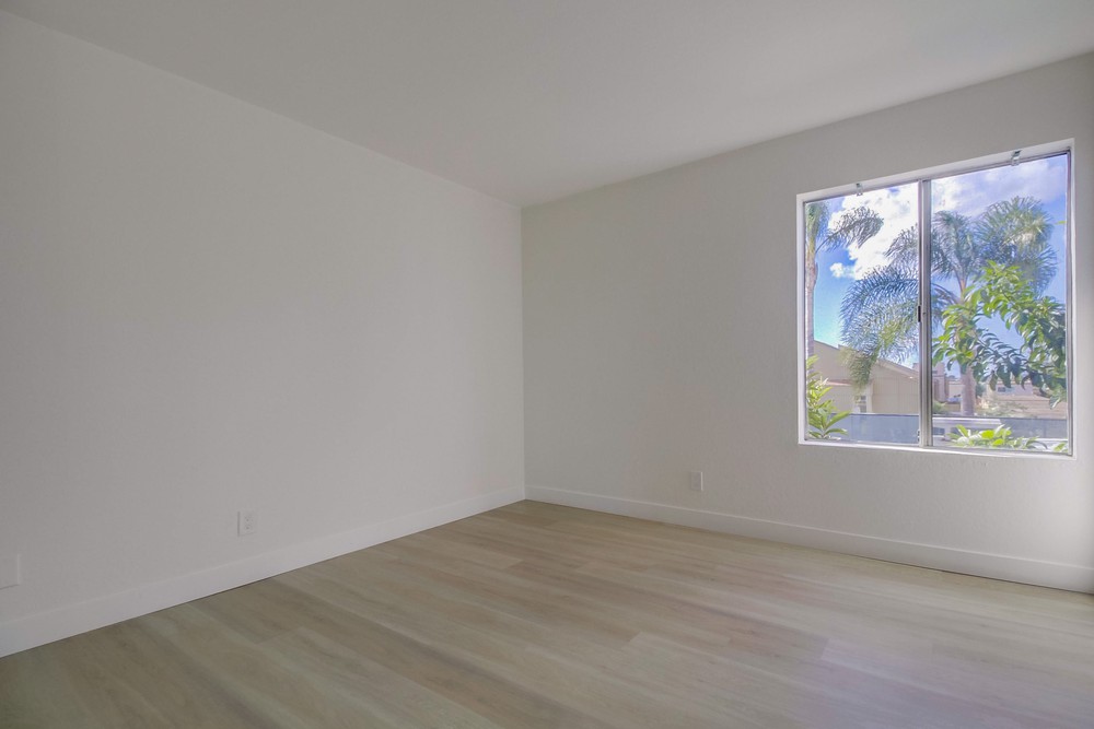 Virtual tour photo 25 of 36 for 8024 Linda Vista Rd #2a