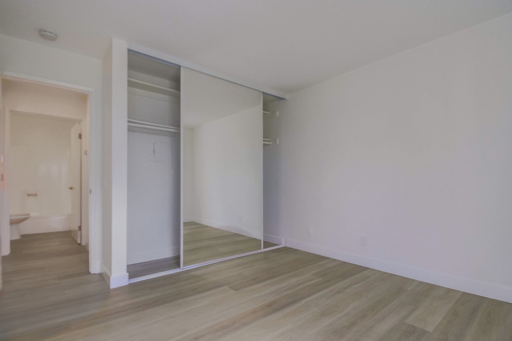 Virtual tour photo 27 of 36 for 8024 Linda Vista Rd #2a