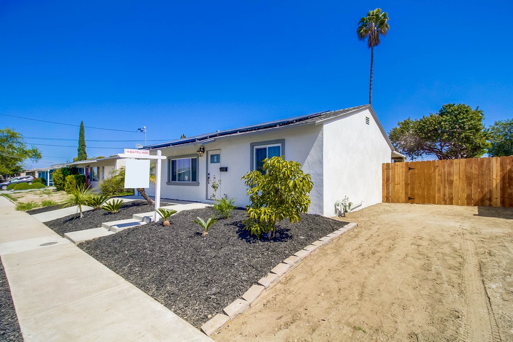 Virtual tour photo 4 of 54 for 803 Bonsall St