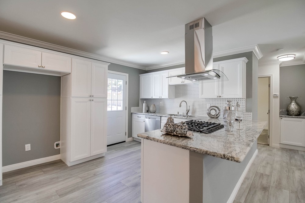 Virtual tour photo 14 of 54 for 803 Bonsall St