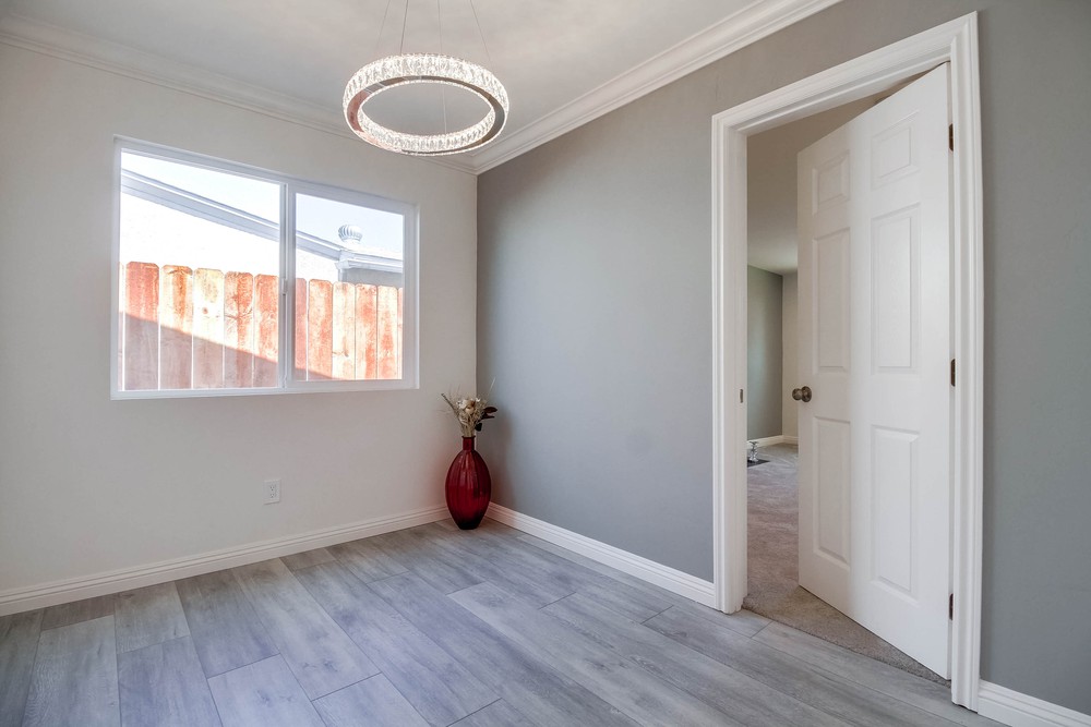 Virtual tour photo 23 of 54 for 803 Bonsall St