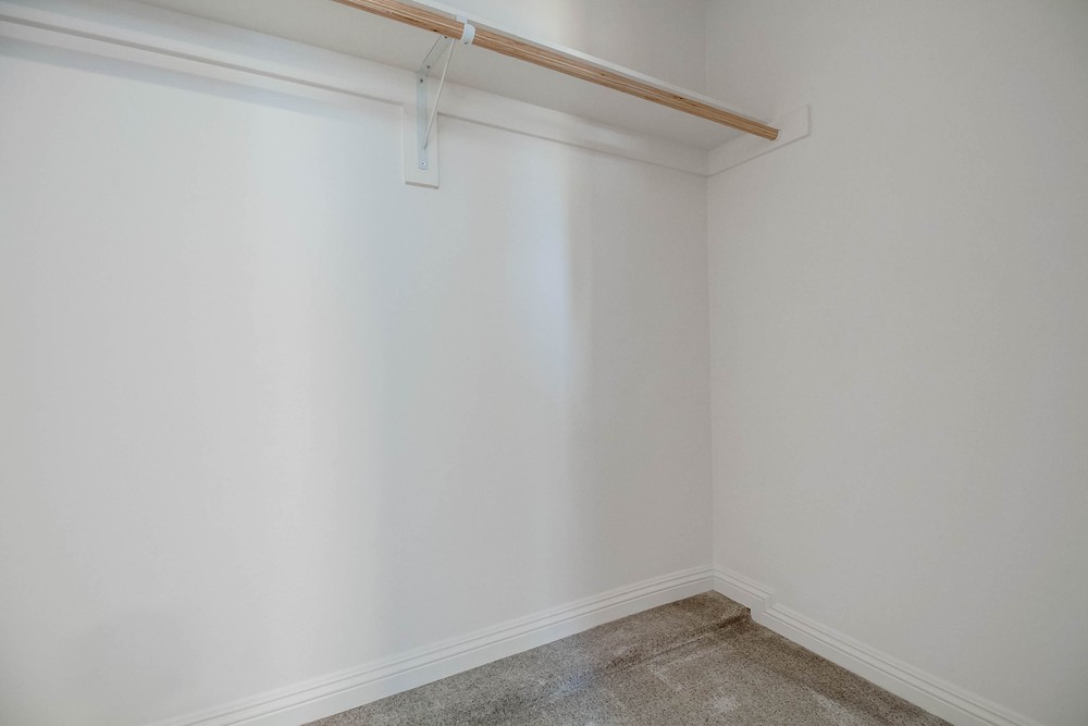 Virtual tour photo 31 of 54 for 803 Bonsall St