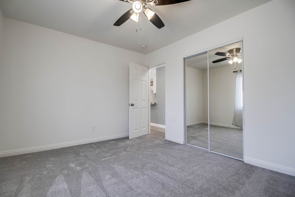 Virtual tour photo 36 of 54 for 803 Bonsall St