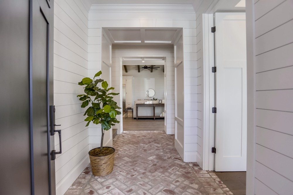 Virtual tour photo 10 of 93 for 803 Law St