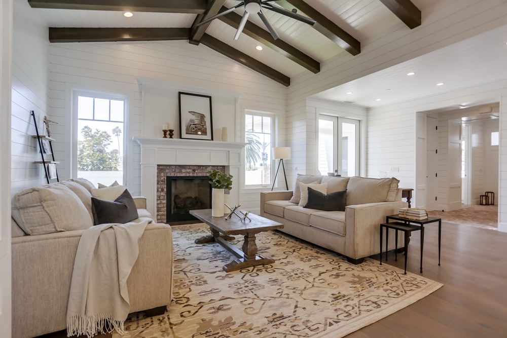Virtual tour photo 14 of 93 for 803 Law St