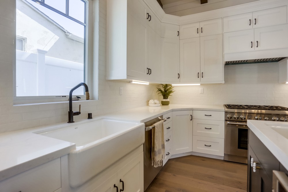 Virtual tour photo 27 of 93 for 803 Law St