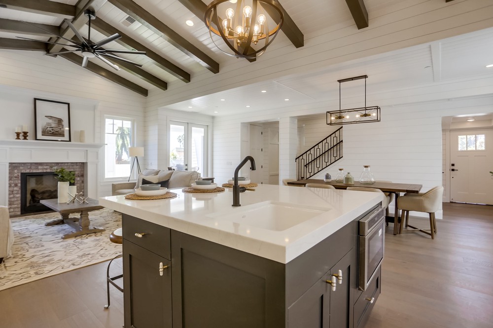 Virtual tour photo 29 of 93 for 803 Law St