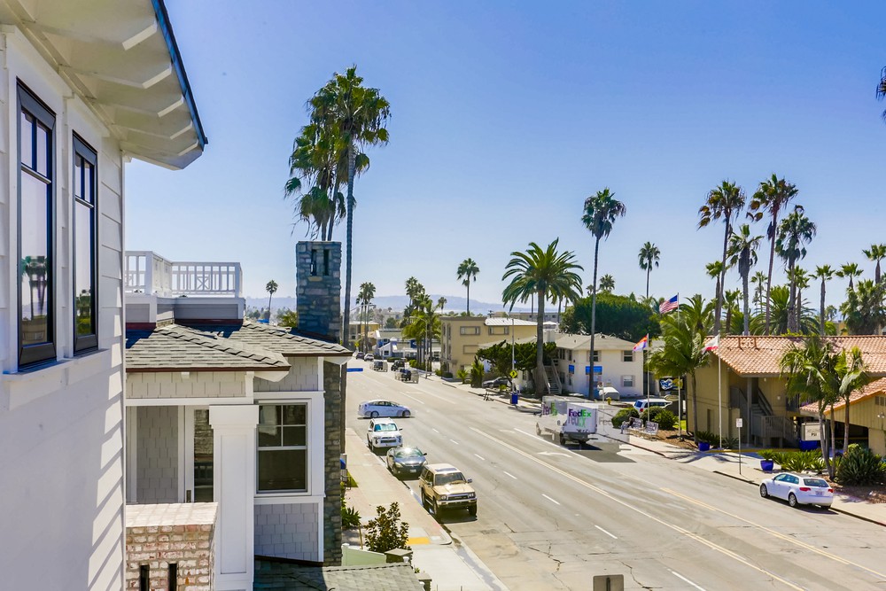 Virtual tour photo 47 of 93 for 803 Law St