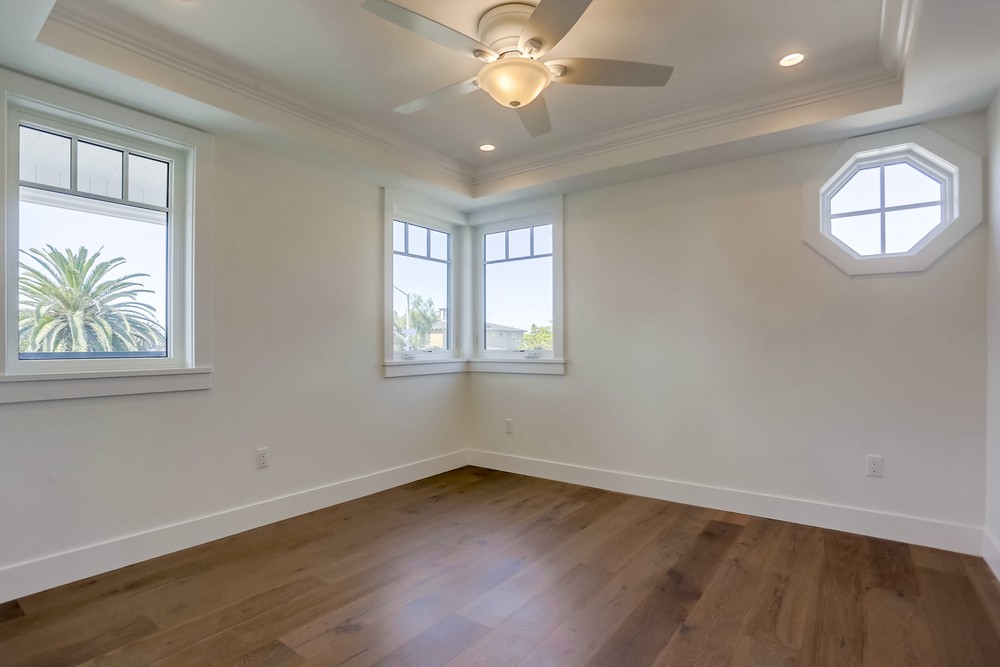 Virtual tour photo 48 of 93 for 803 Law St