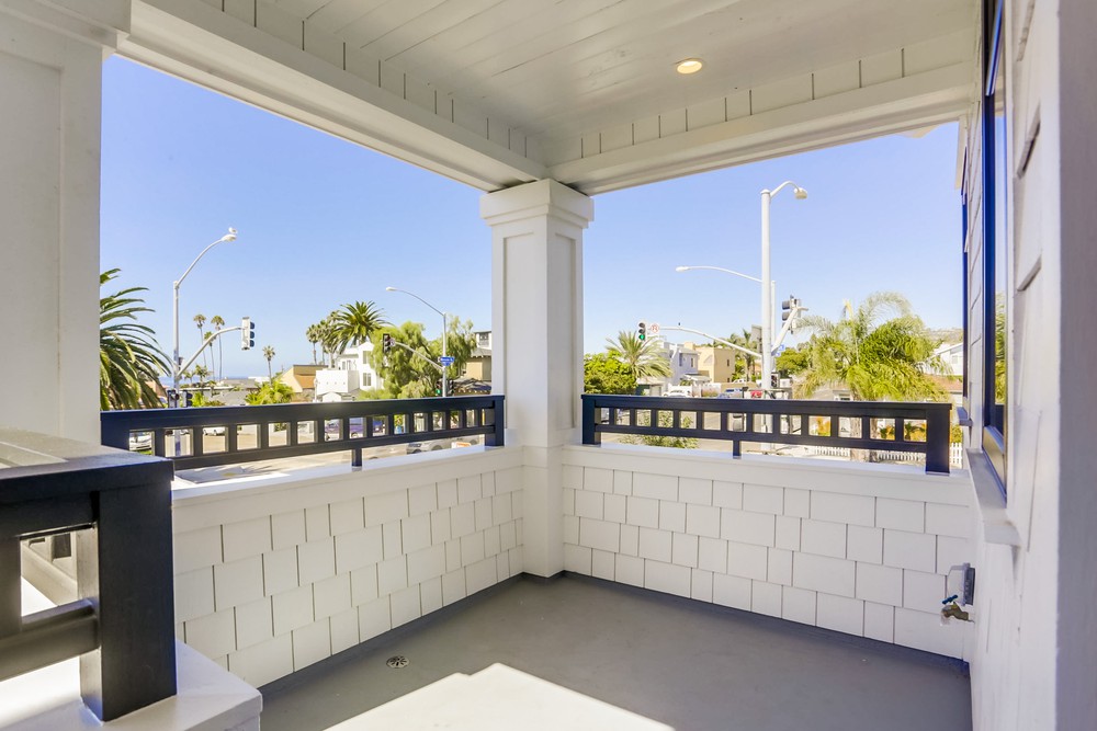 Virtual tour photo 55 of 93 for 803 Law St
