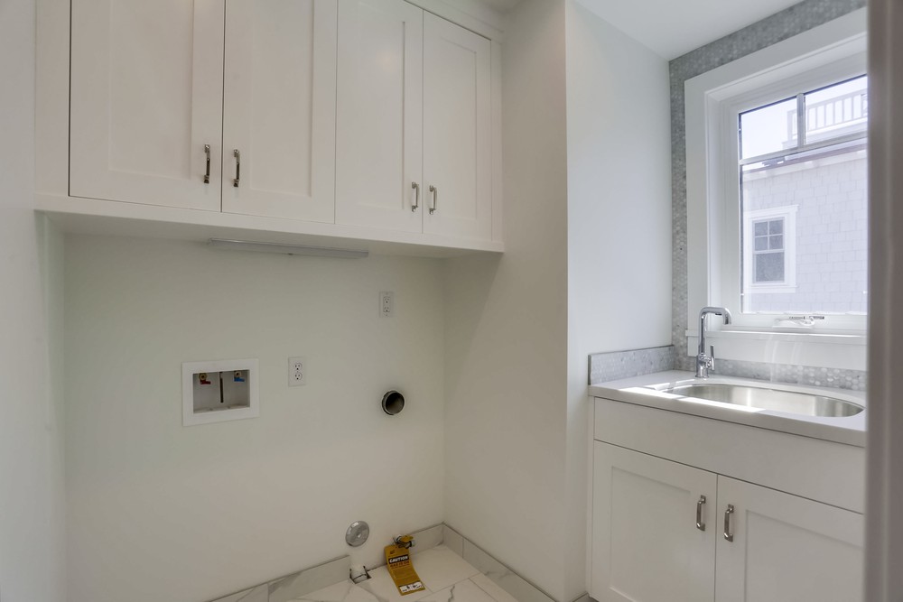 Virtual tour photo 63 of 93 for 803 Law St