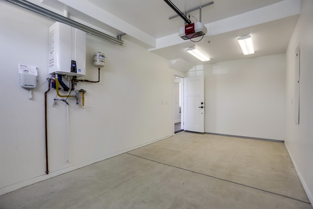 Virtual tour photo 65 of 93 for 803 Law St