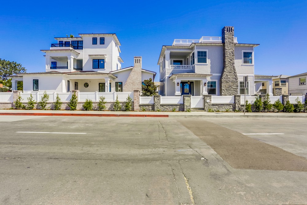 Virtual tour photo 73 of 93 for 803 Law St