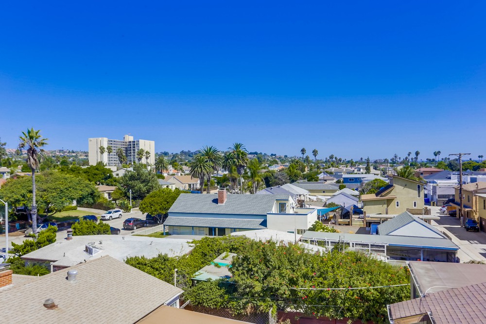 Virtual tour photo 88 of 93 for 803 Law St