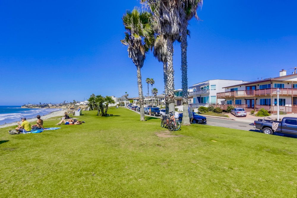 Virtual tour photo 90 of 93 for 803 Law St