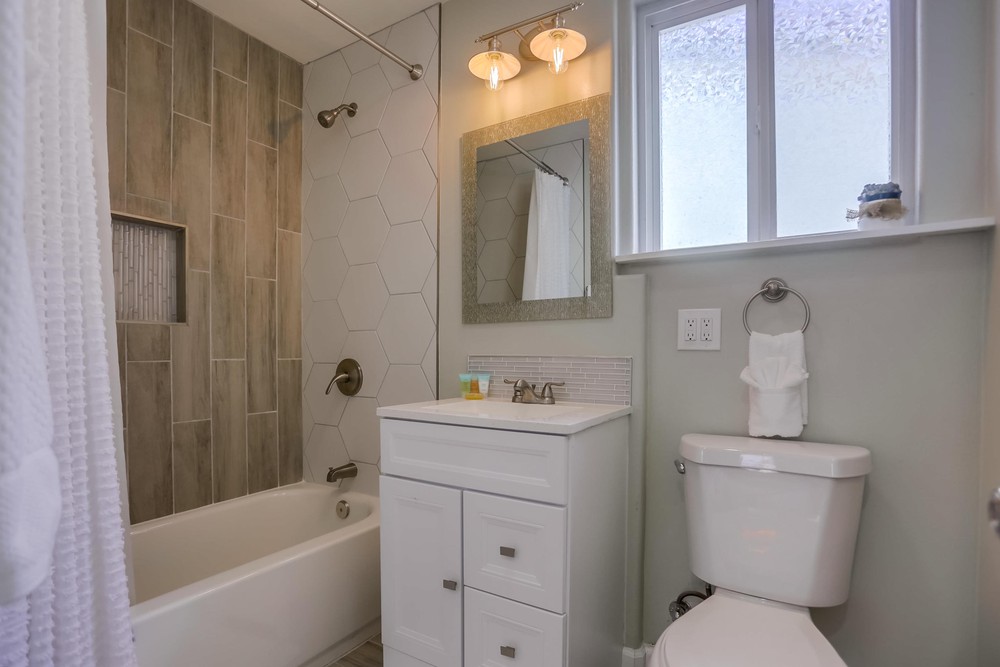 Virtual tour photo 26 of 56 for 803 San Luis Obispo Pl