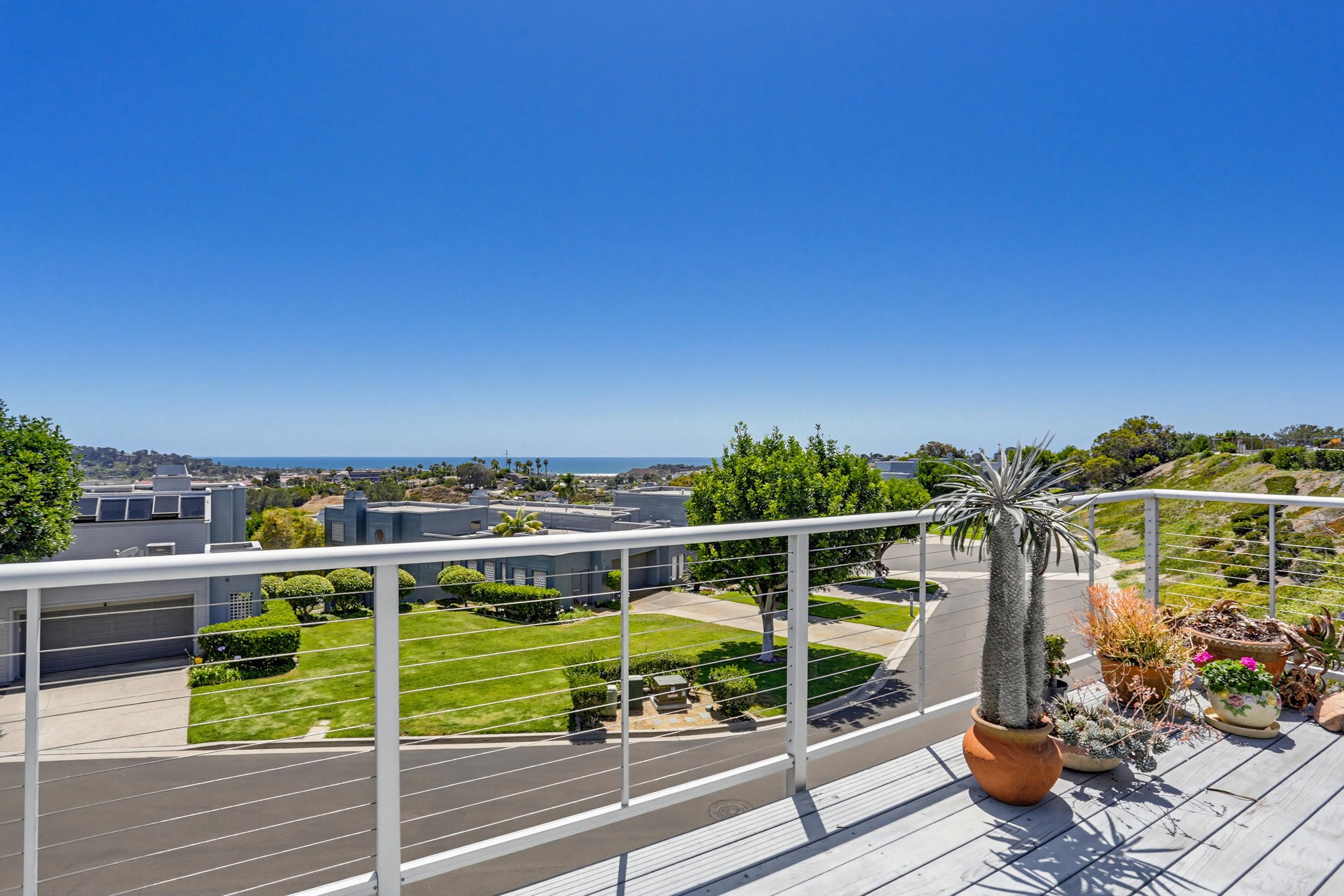 Virtual tour photo 18 of 49 for 803 Spindrift Dr