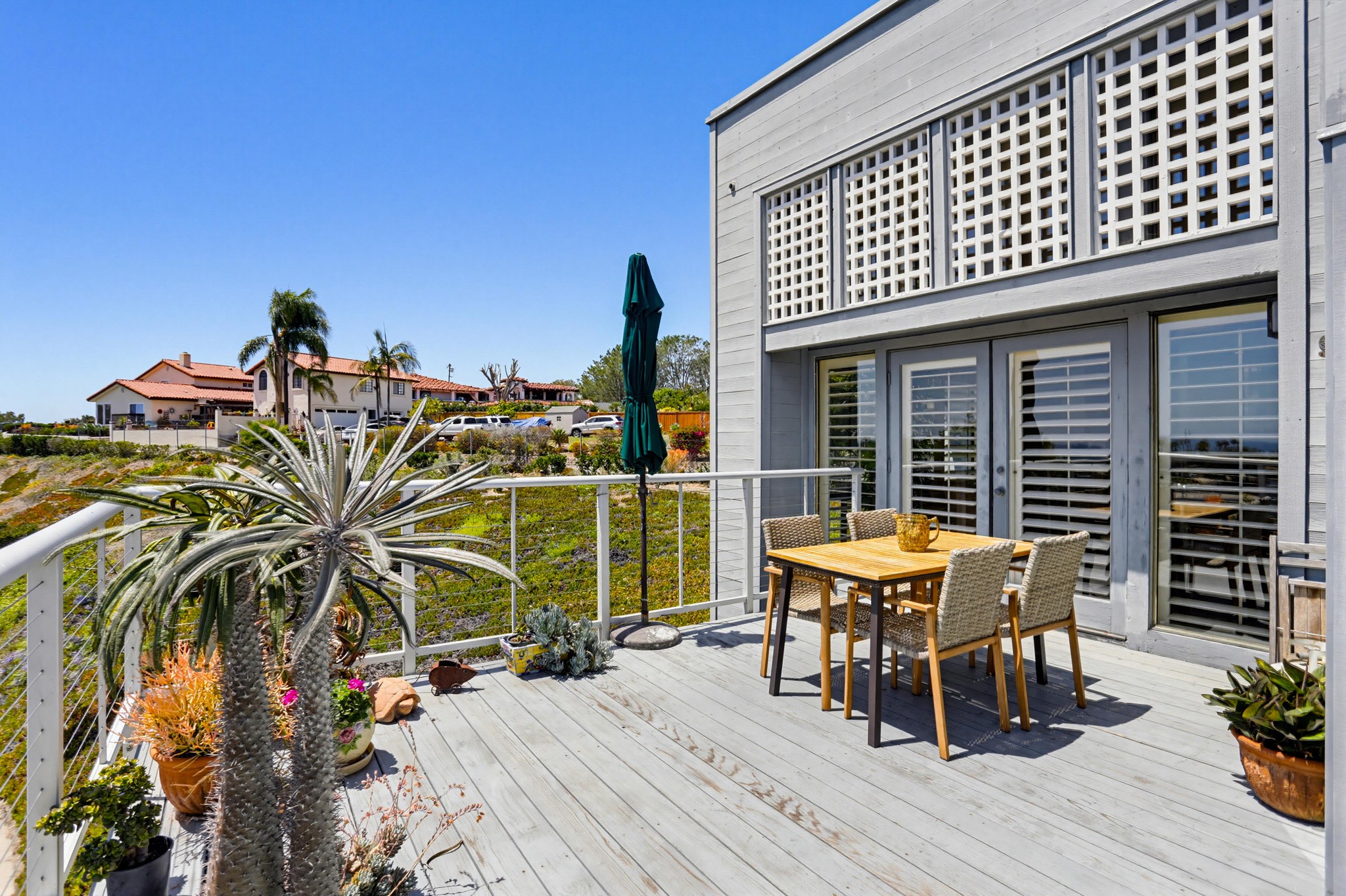 Virtual tour photo 21 of 49 for 803 Spindrift Dr