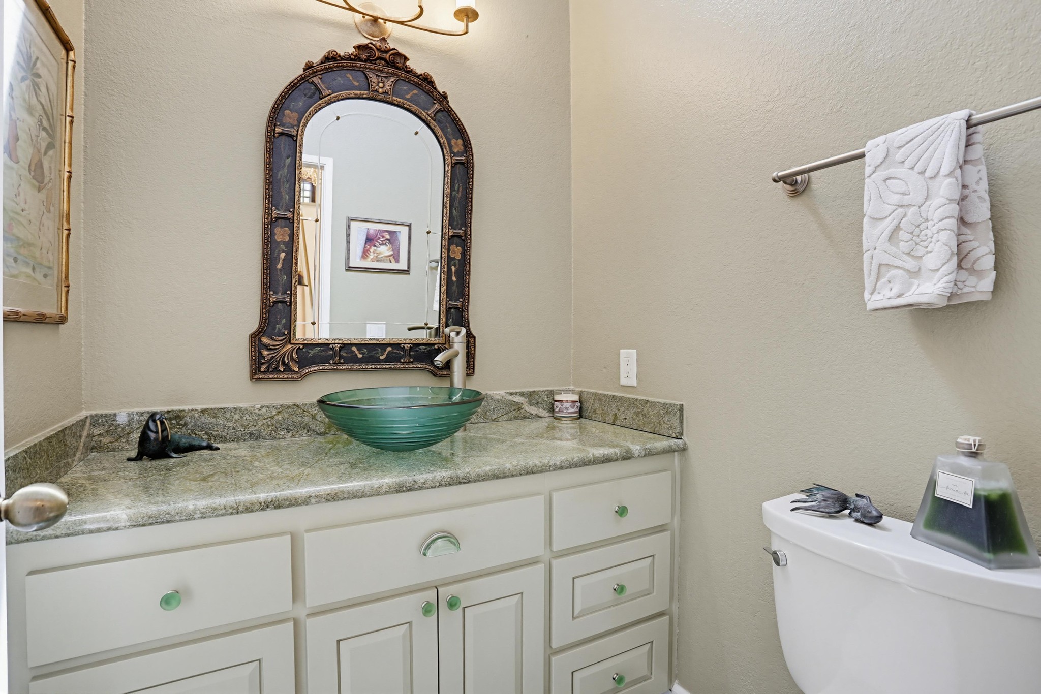 Virtual tour photo 27 of 49 for 803 Spindrift Dr
